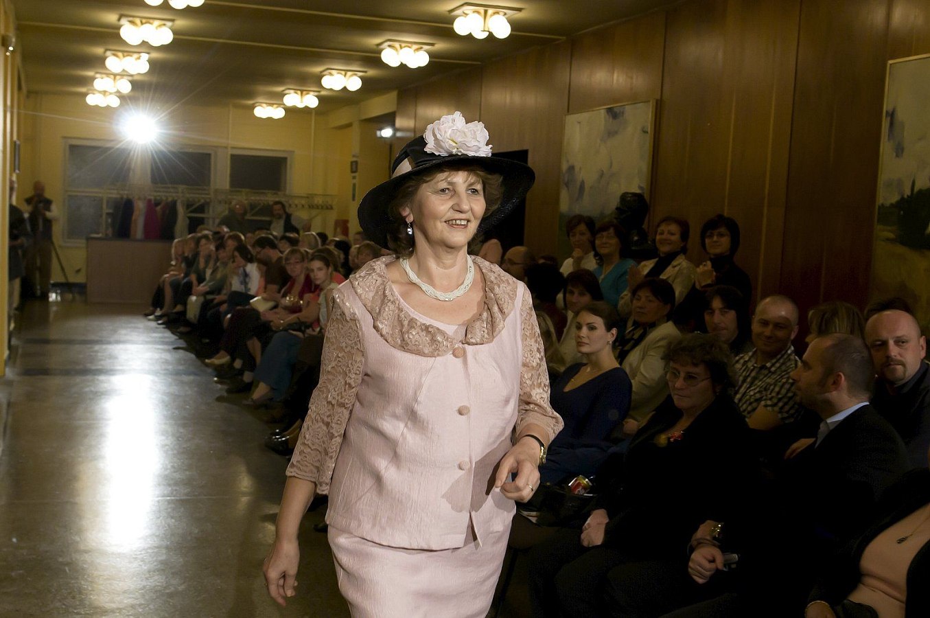 20101009-462-meluzina-m