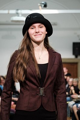 20191107210110-d9bc78ed-la