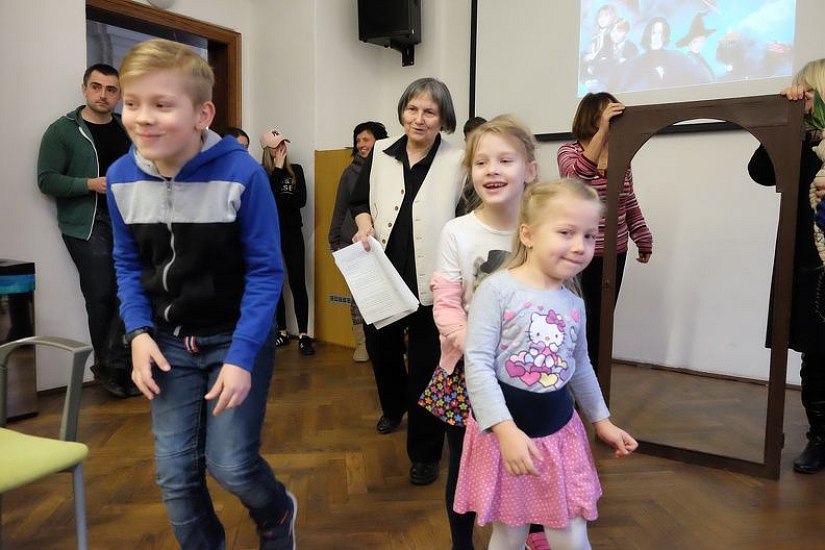 20170401163957-00724559-me