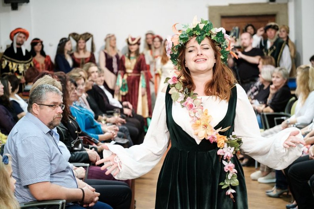 20191107215106-c1ffef9e-me