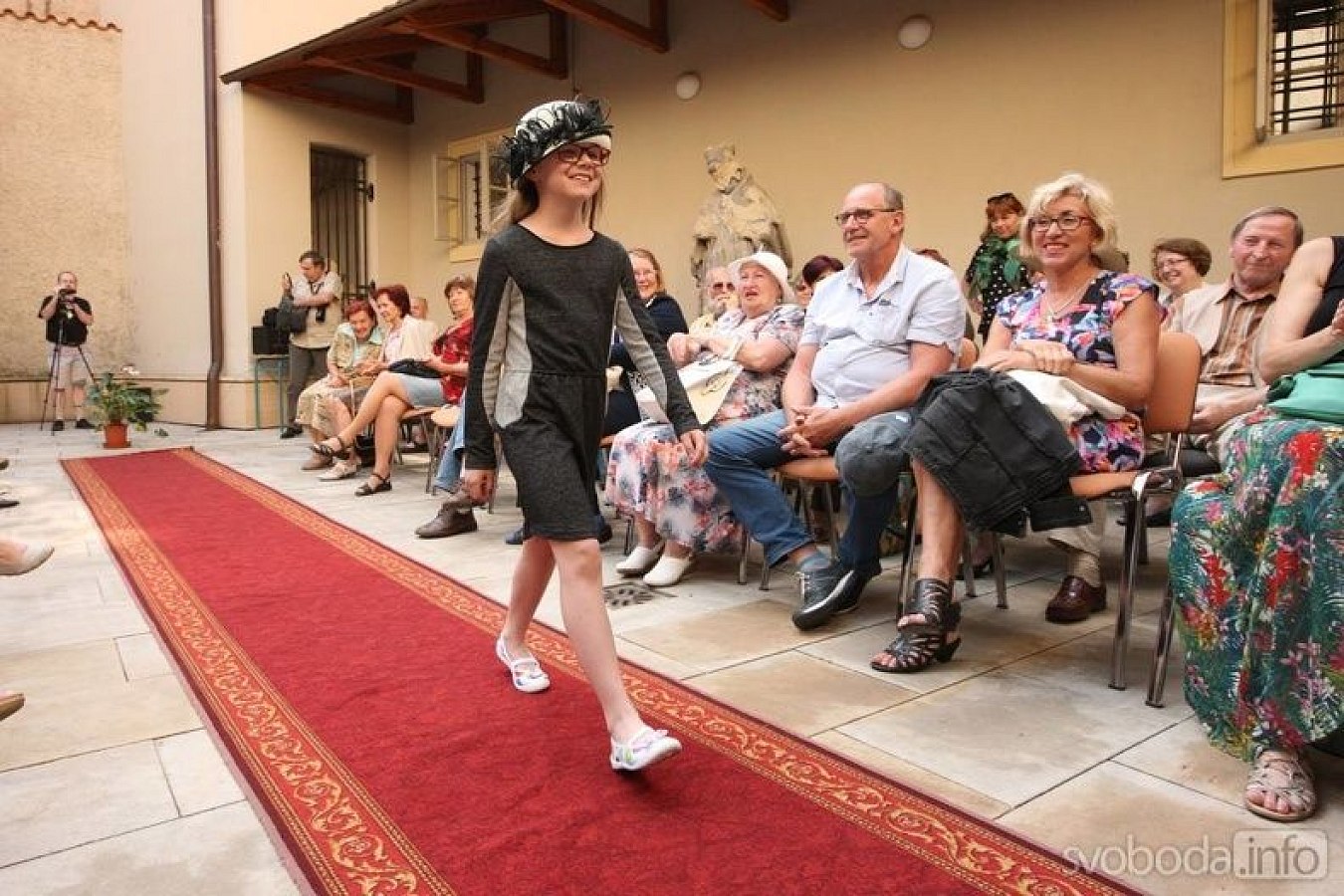 20170629215642-9fddb408-me