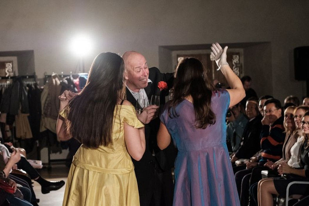 20181104195324-7563ce86-me