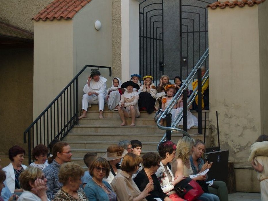 20170629232612-7e047411-me