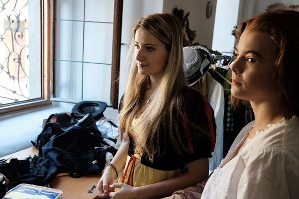 20181104145831-ba6c85f0-me