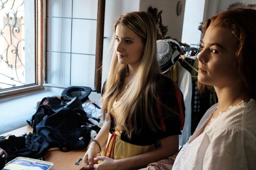 20181104145831-ba6c85f0-me