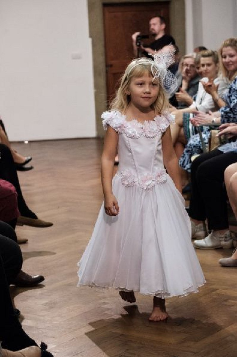 20181104170738-e1b71644-me