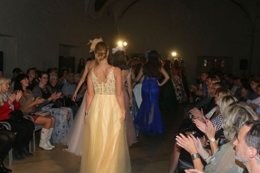 20181114193947-eeaf5ef7-me