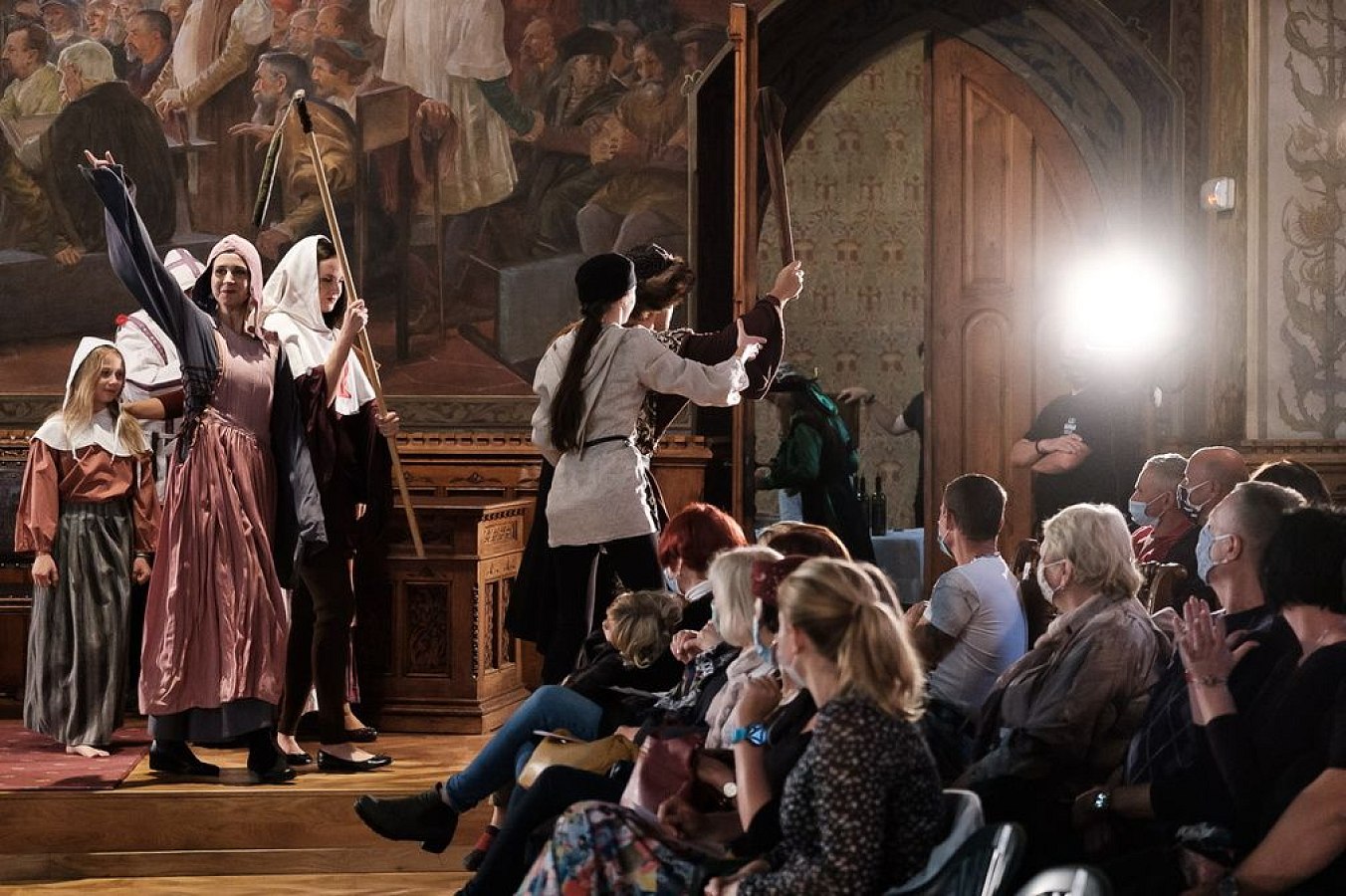 20201007005610-3836cec6-la