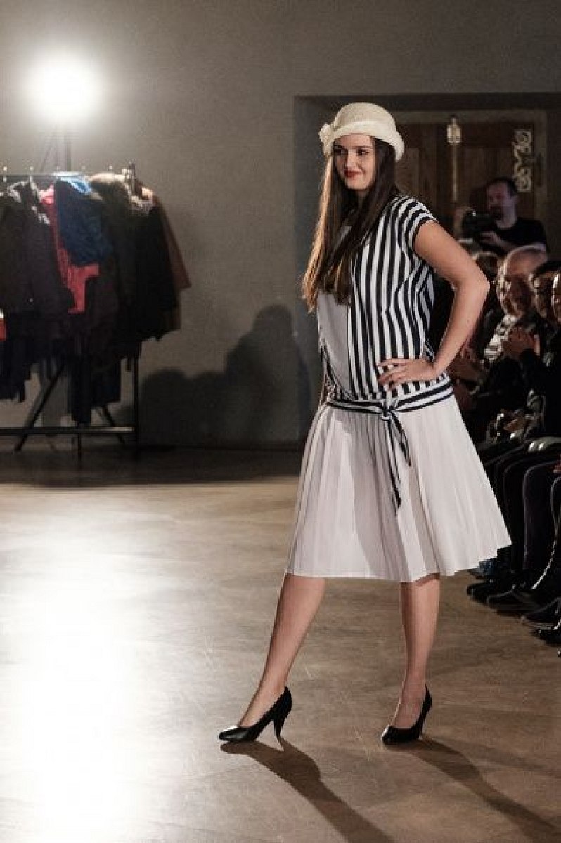 20181104193016-9a96ce22-me