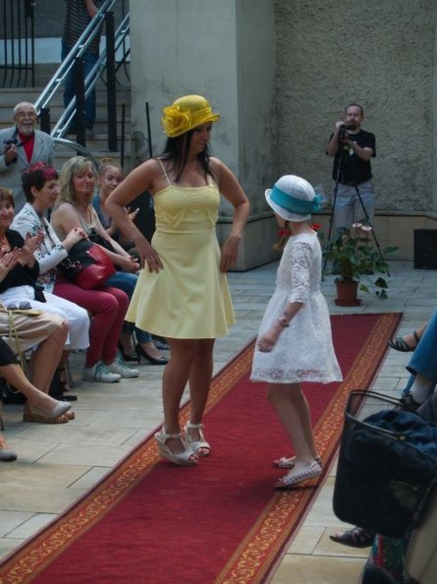 20170629215758-f59d01e7-me