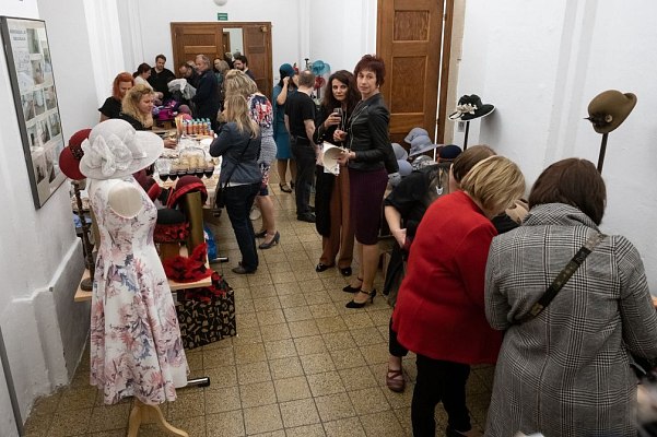 20191107204913-2c3e6ed6-la