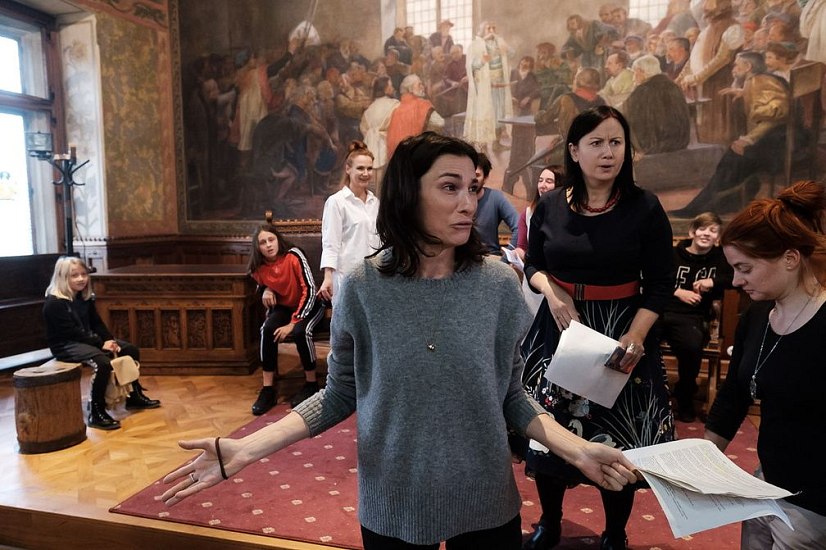 20201006230634-75a4c5c8-la