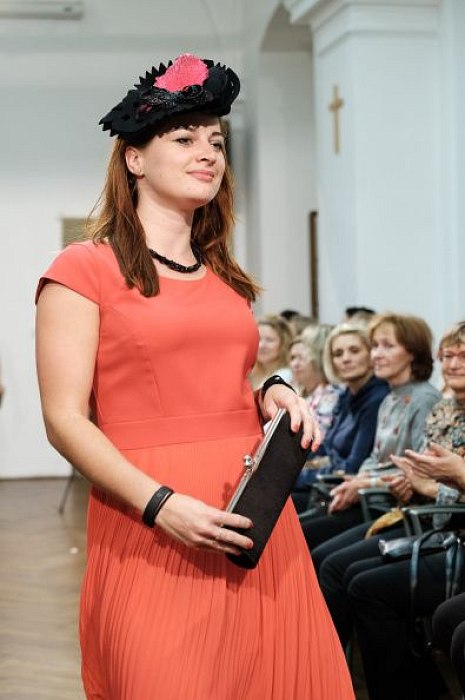 20191107222340-7cd3b7d2-me