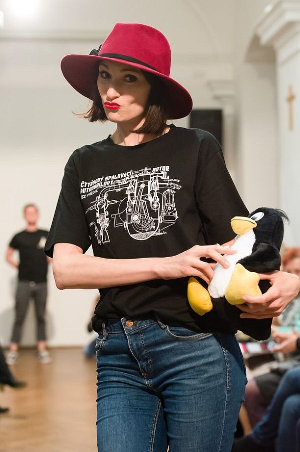 20170401172233-274e8b43-xl