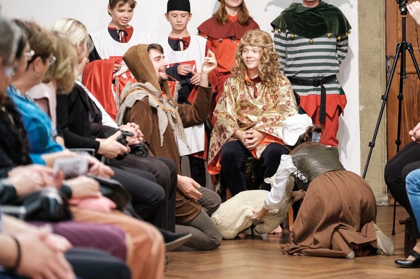 20191107214302-2b55a8dd-me