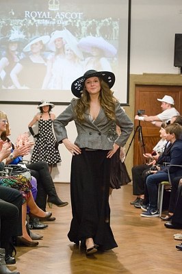 20170401172652-7176a126-la