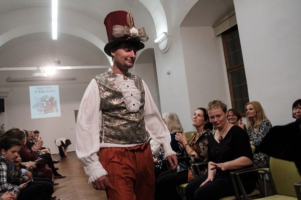 20181104165513-a589e7b2-me