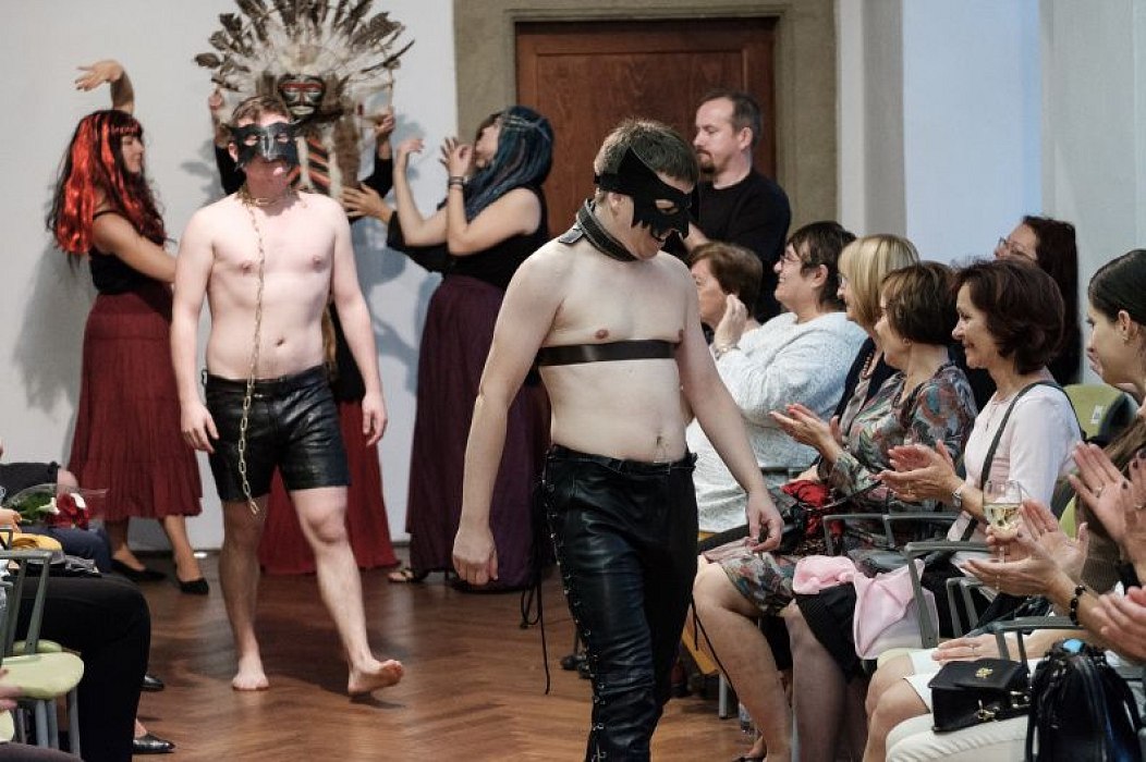 20181104182951-6331fba6-me