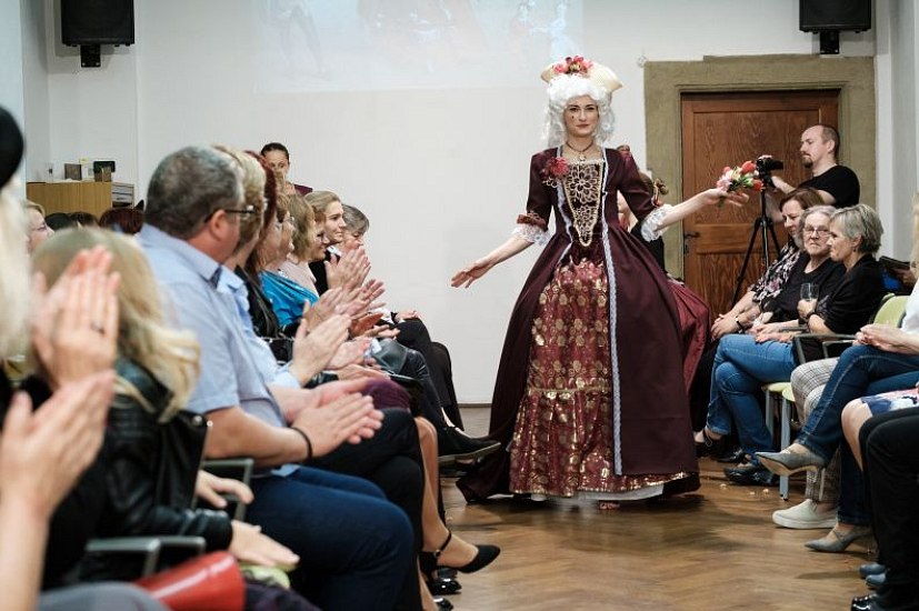 20191107224001-2becfe76-me