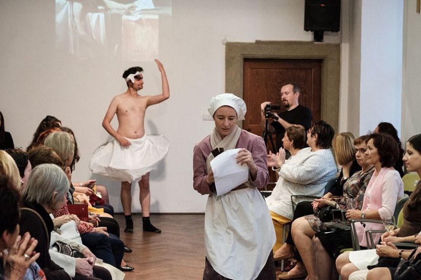 20181104181659-a010ddf2-me