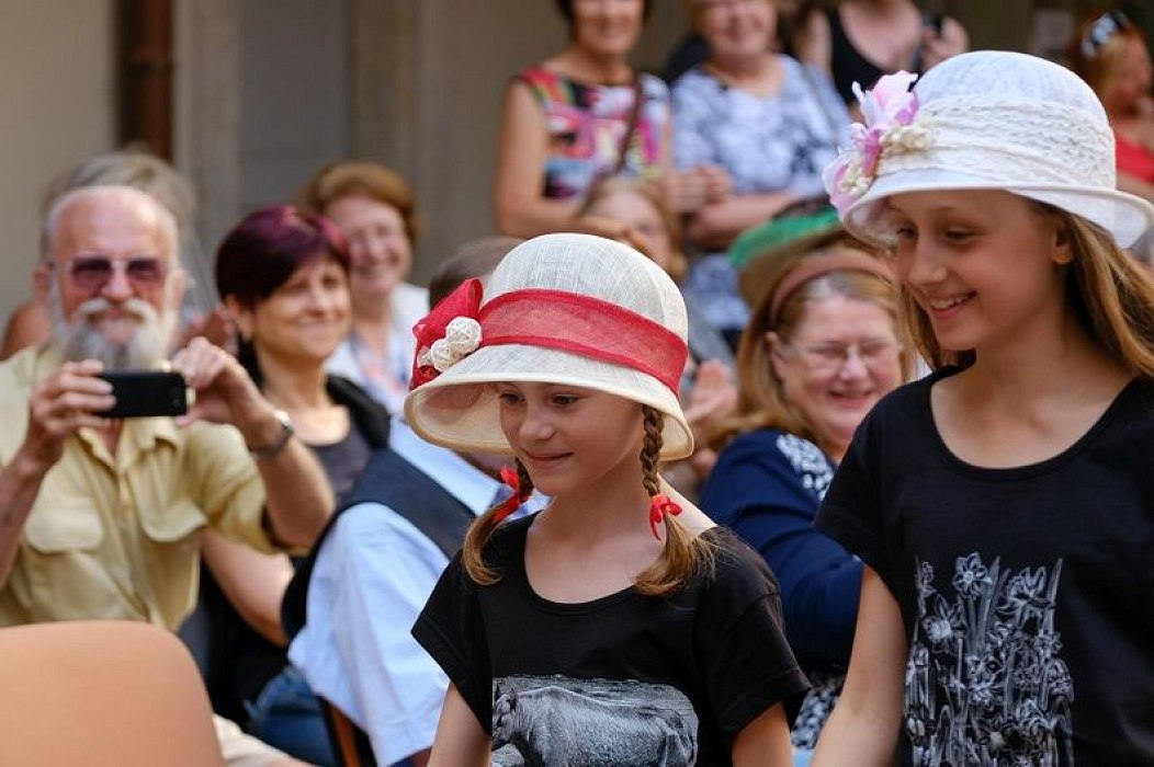 20170629215543-1baaaf5c-me