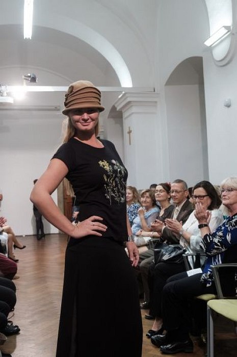 20181104162708-0e2a1b0d-me