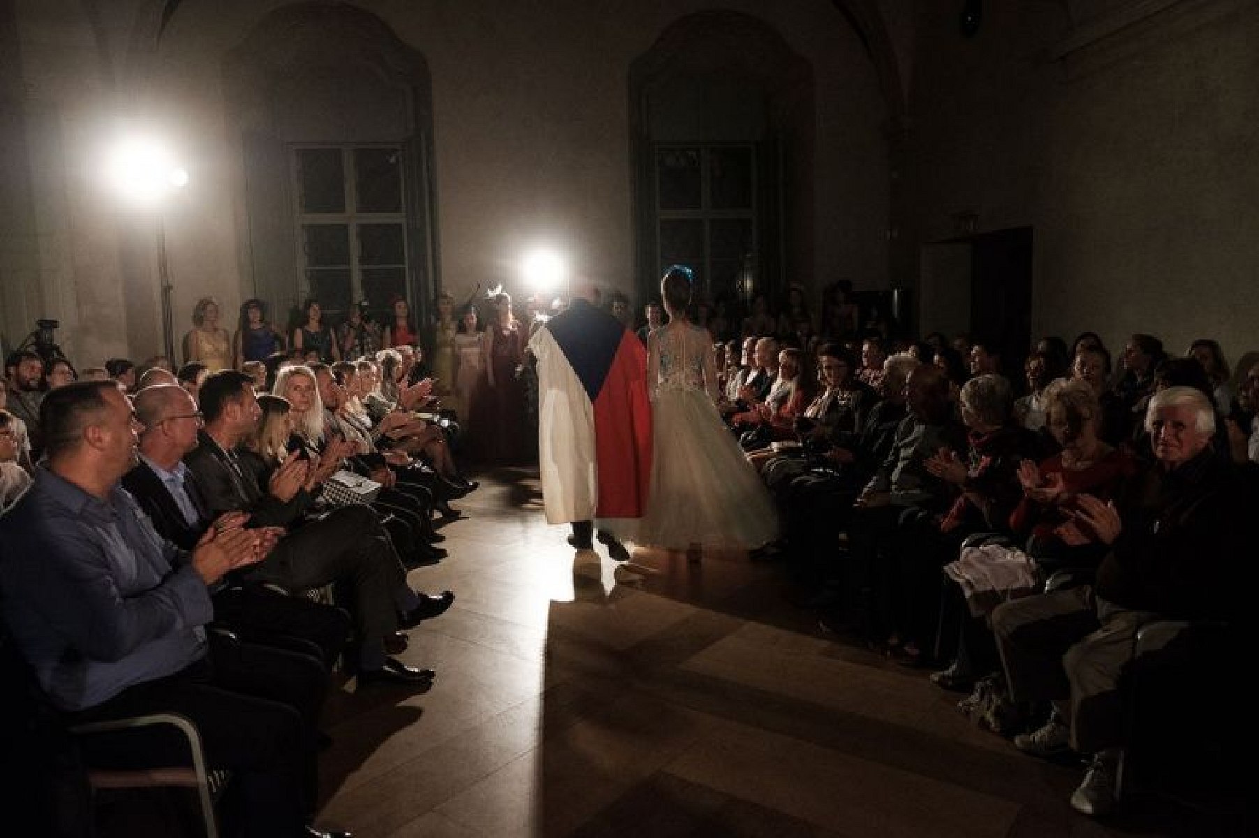 20181114192501-476a2743-me