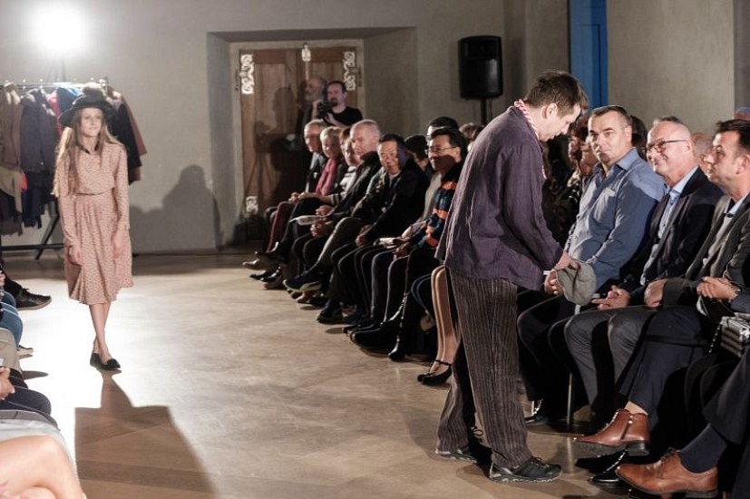 20181104194119-46840ba0-me