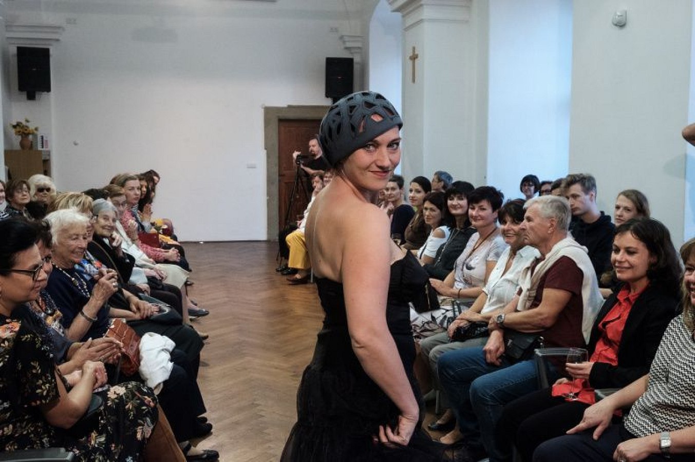 20181104180054-27fe0587-me