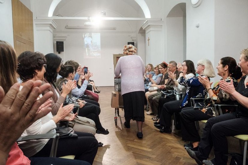 20181104165152-3b60ef62-me