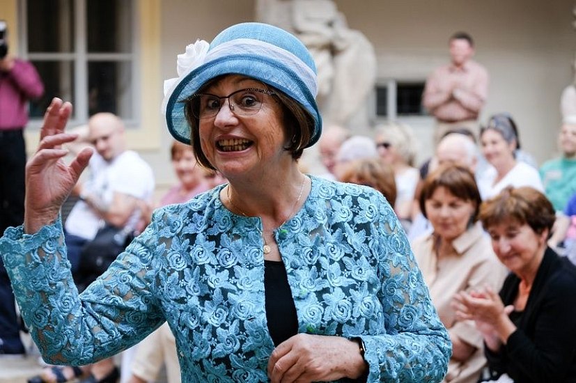 20170629215552-13df596b-me