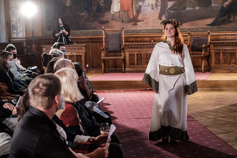 20201007130448-508f3833-la