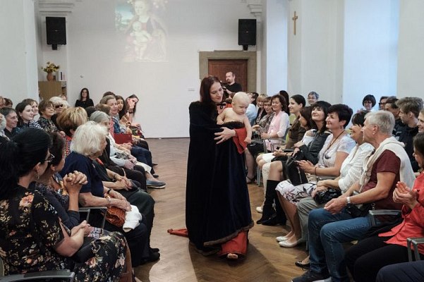 20181104181559-afe63b9a-me