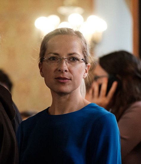 20201006230656-9617ae10-la