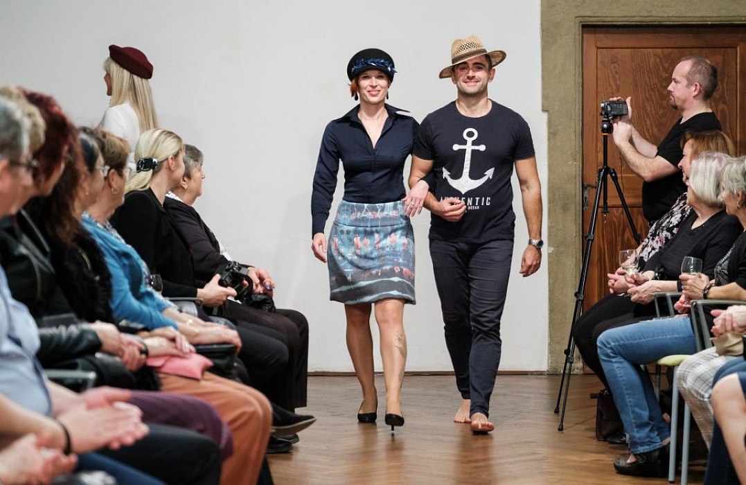 20191107210354-14fad964-la