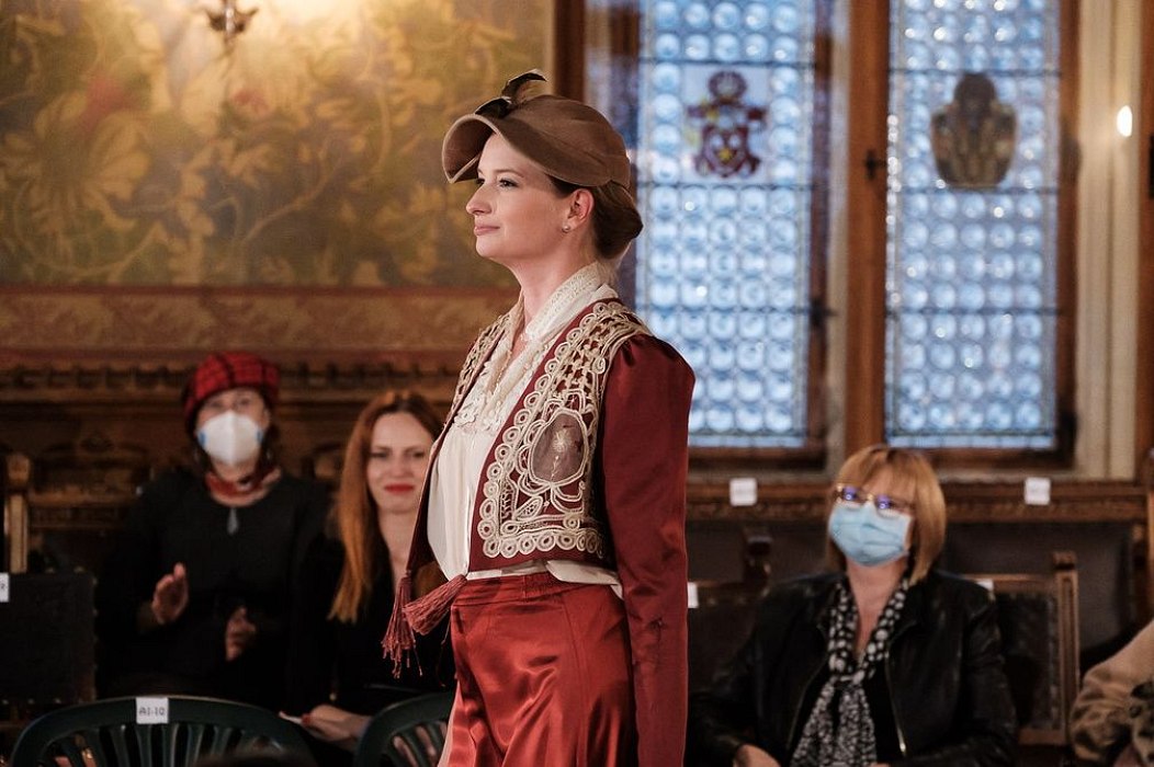 20201007131558-fcdf1ddc-la