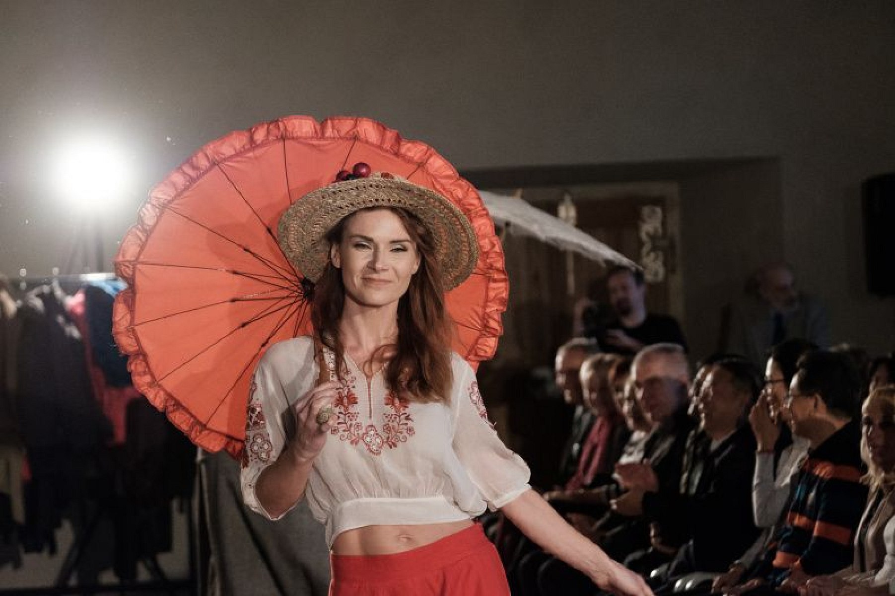 20181104192953-ed81002c-me