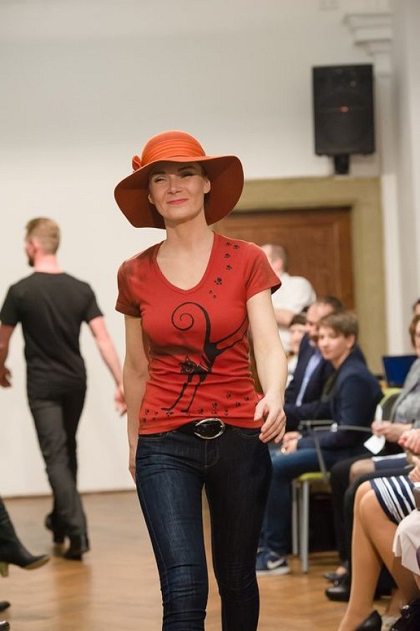 20170401172305-f794e1f8-la