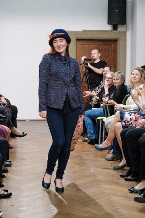 20191107215952-6c2f23a5-me