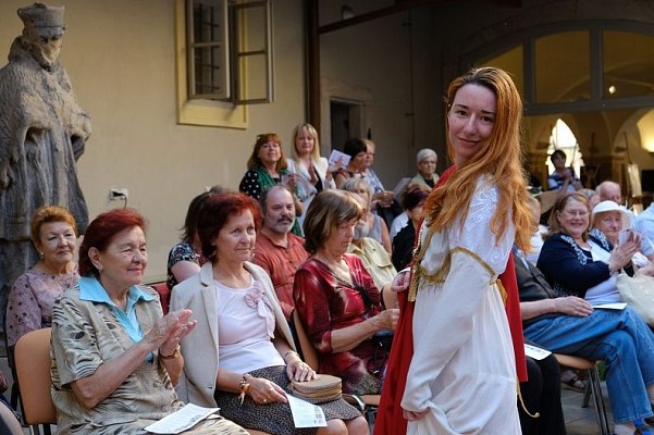 20170629232531-467ad5ee-me