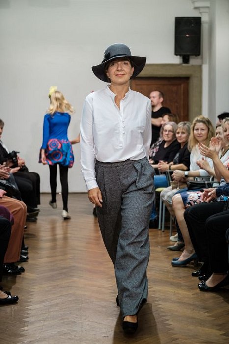 20191107211733-3d46ac2c-la