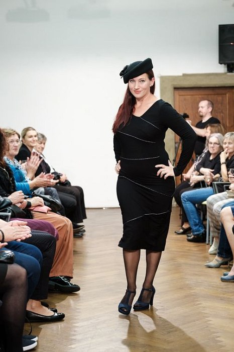 20191107212120-3d8cda45-la