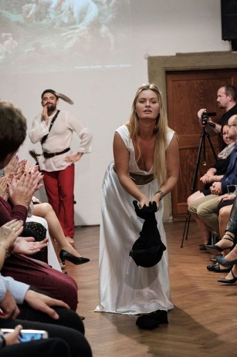 20181104164917-a320329c-me