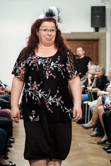 20191107220121-5d1053ee-me