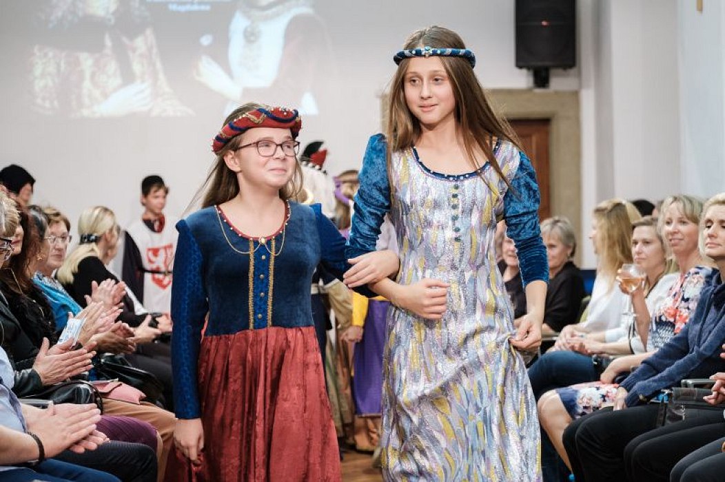 20191107214425-5cc160ed-me