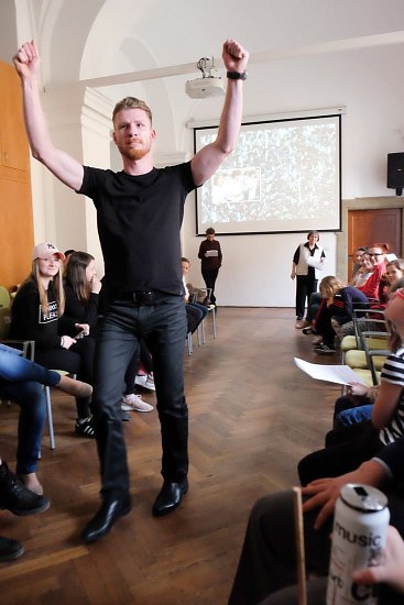 20170401163817-c8e566d1-xx