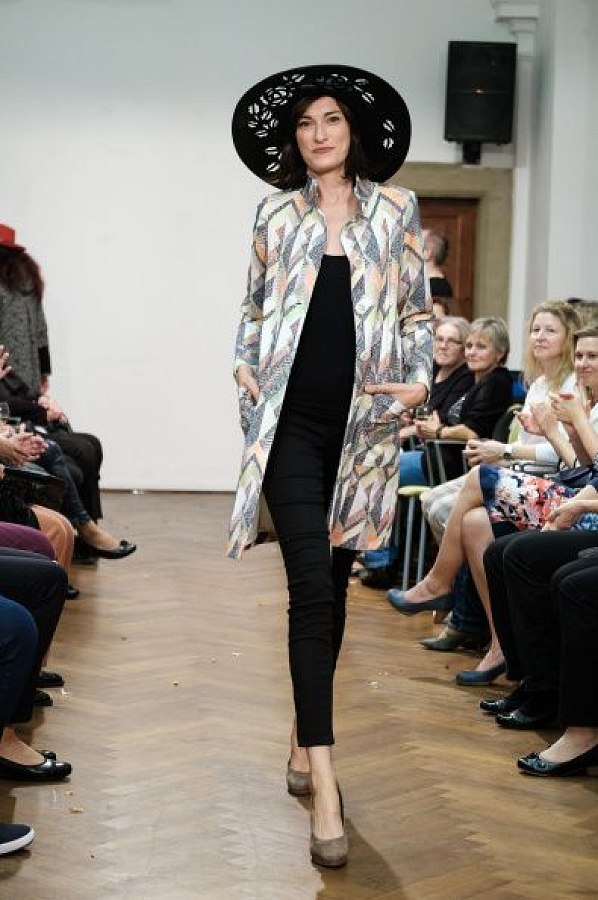 20191107215558-69f7c117-me