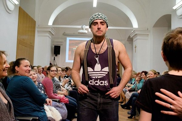 20170401174703-a1072770-me