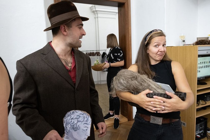 20191107204216-c1d7e3b7-la