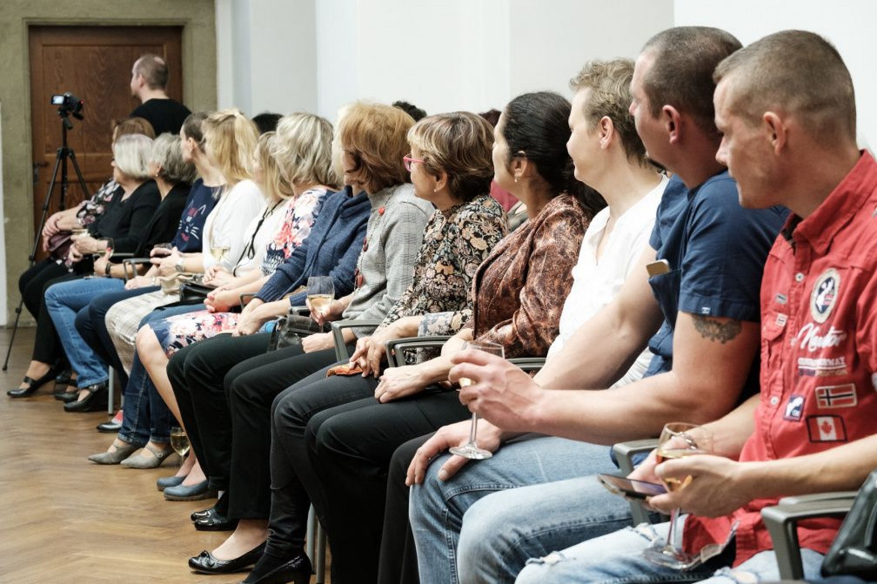 20191107205115-bce0c9a3-la